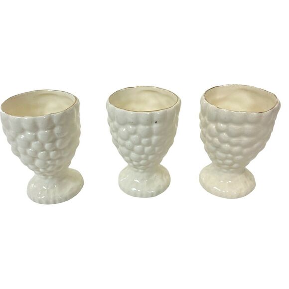 Egg Cups Vintage Japan Cream With Gold Leaves Thin Porcelain Set Of 3 2.5"x1.5" - Picture 3 of 15